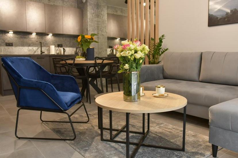 Apartament Prywatny Stone Hill Rackiewicz Z Basenem シクラルスカ・ポレンバ エクステリア 写真