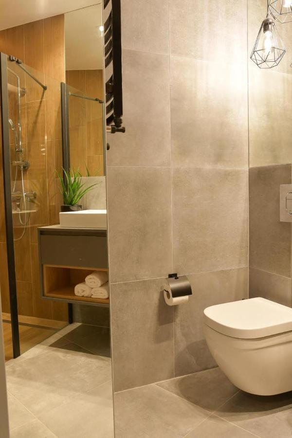 Apartament Prywatny Stone Hill Rackiewicz Z Basenem シクラルスカ・ポレンバ エクステリア 写真